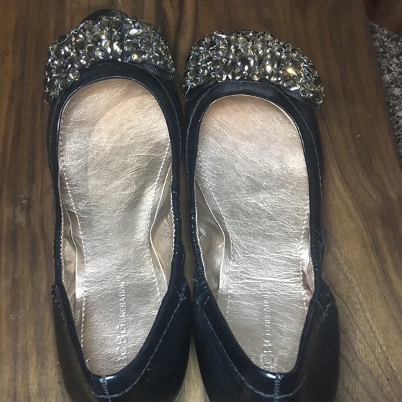 BCBG Bling Rhinestone Bow Black Ballet Flats - Picture 6 of 7